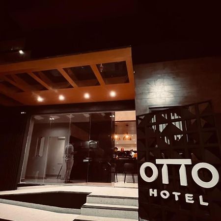 Otto Hotel Говернадор Валадарес Екстериор снимка