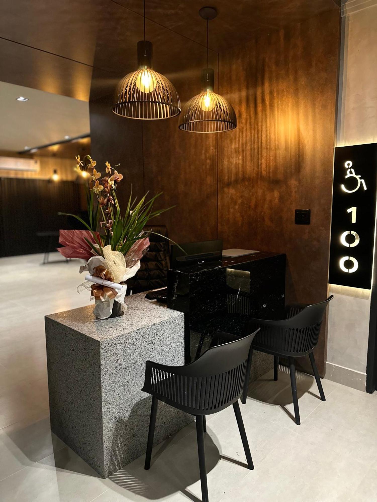 Otto Hotel Говернадор Валадарес Екстериор снимка
