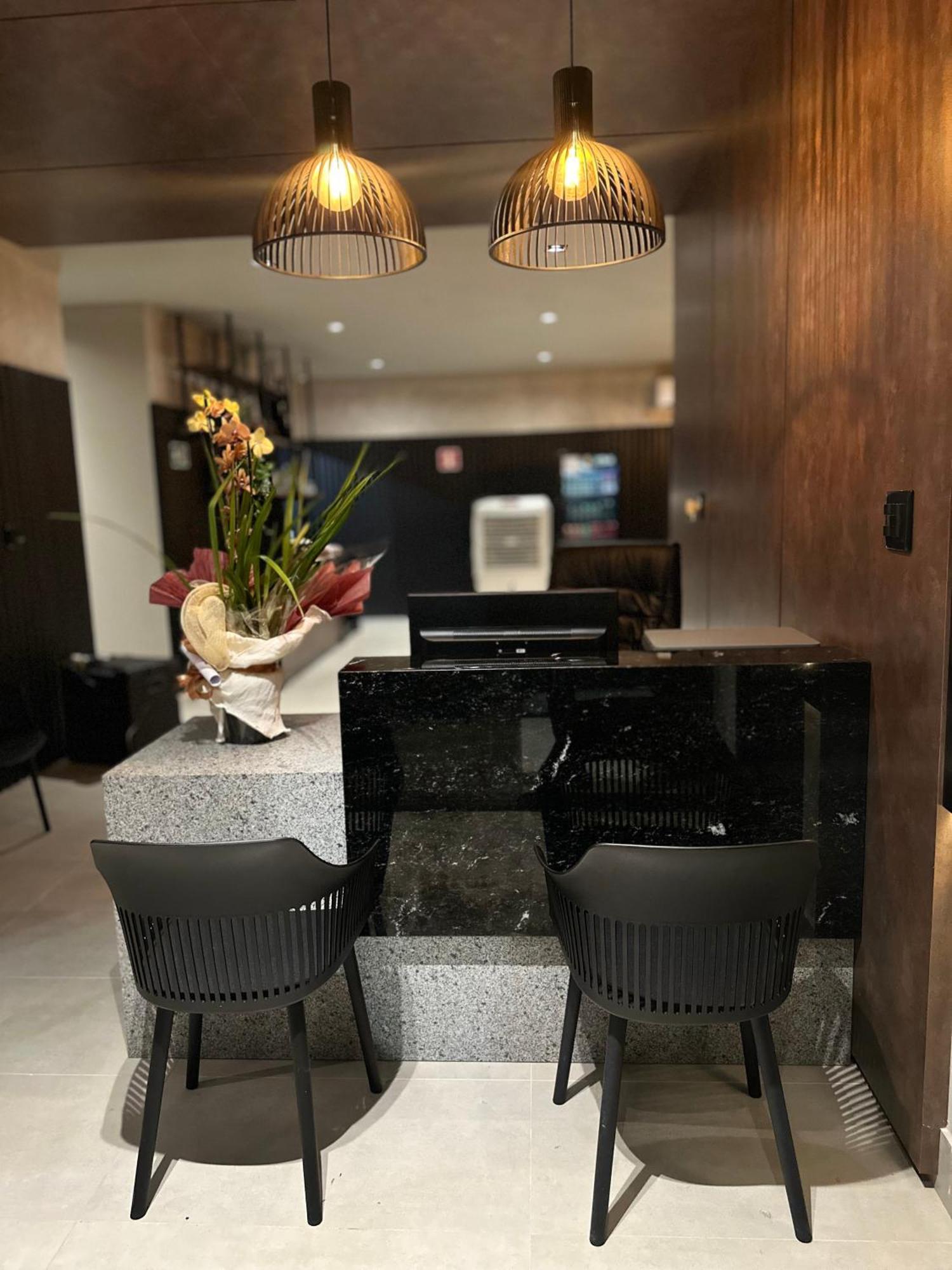 Otto Hotel Говернадор Валадарес Екстериор снимка