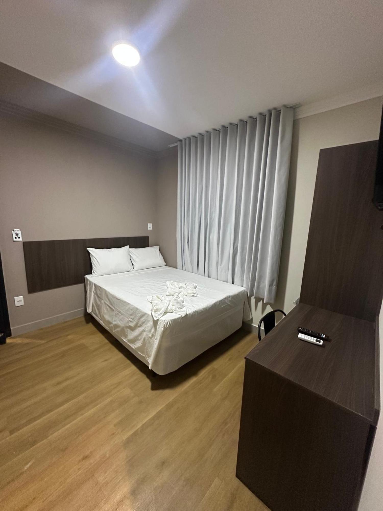 Otto Hotel Говернадор Валадарес Екстериор снимка